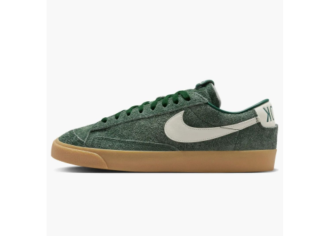 Nike Blazer Low Devin Booker Team Dark Green (HV2197-300) grün