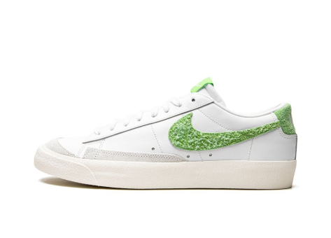 Nike Blazer Low Soccer (DJ6193 100) weiss