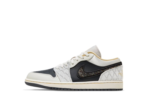 Jordan 1 Low SE Swoosh Beaded (DV1762-001) bunt