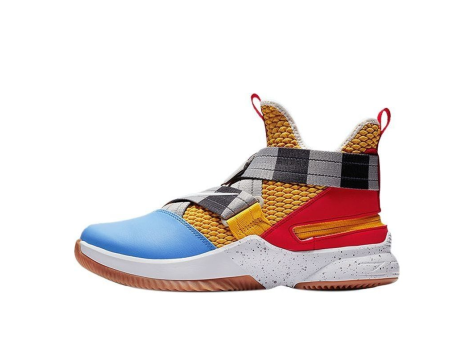 Nike LeBron Soldier 12 FlyEase (AV3812-700) bunt