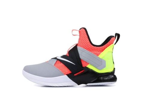Nike LeBron Soldier 12 Hot Lava (AO4054-800) bunt