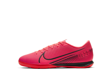 Nike Vapor 13 Academy IC (AT7993-606) pink