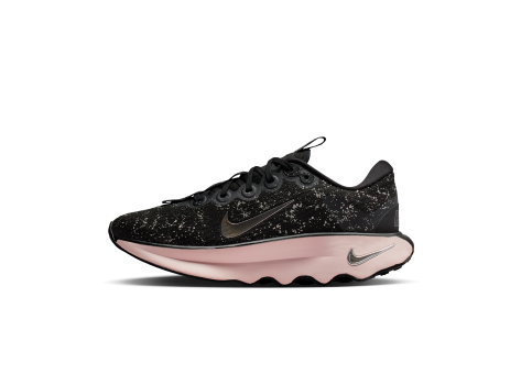 Nike Motiva SE Silt Silver (HV2023-001) schwarz