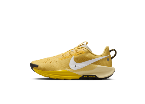 Nike Pegasus Trail 5 (DV3864-700) gelb