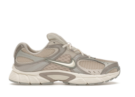 Nike V5 RNR (IH1980-140) beige