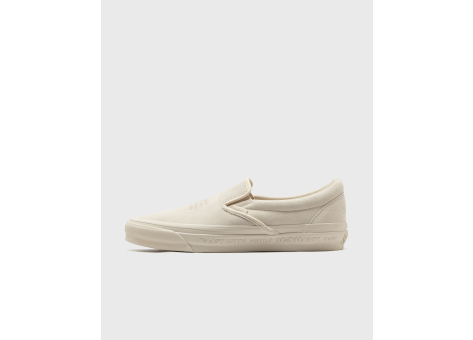 Vans x Neighborhood Classic Slip On 98 (VN000EDG7VJ1) beige