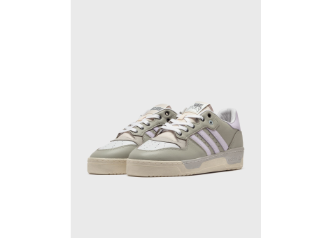 Adidas kicks hotsell