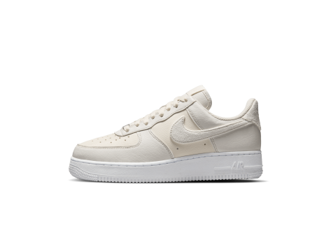 Nike Air Force 1 07 SE Suede (HQ3905-001) grau