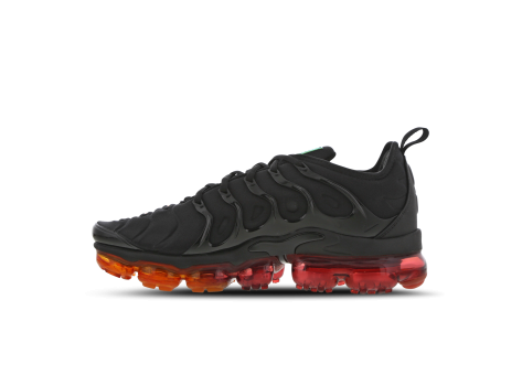 red nike air vapor max