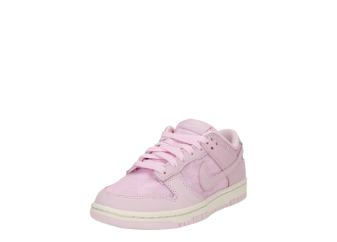 Nike Dunk Low Regal (HJ5870-600) pink