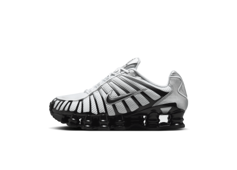 All white nike shox mens online