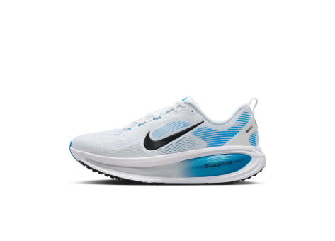 Nike Vomero 18 (HM6803-109) weiss
