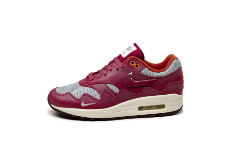 Nike Patta x Air Max 1 Rush Maroon Waves (DO9549-001) rot