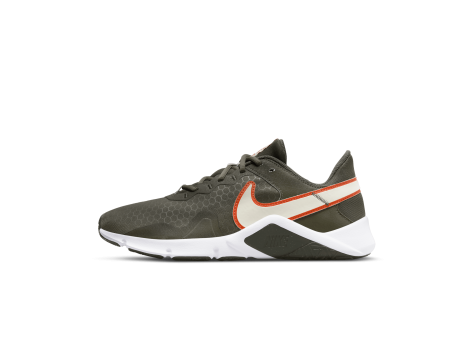 Nike Legend Essential 2 (CQ9356-300) grün