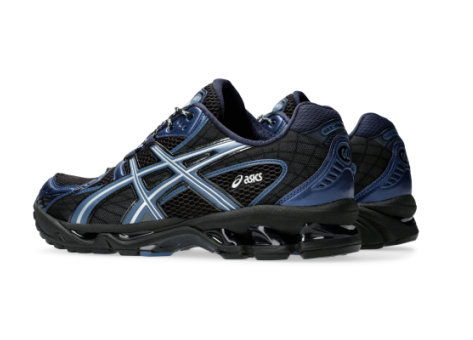 Asics nimbus noir deals