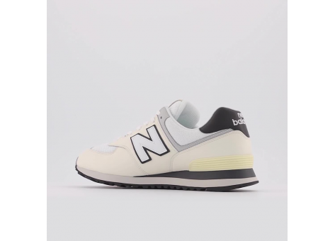 new balance baseball gum shoes