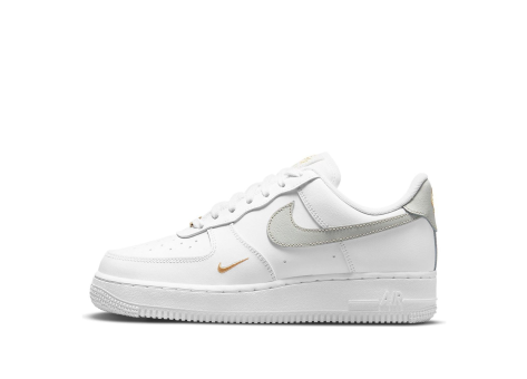 Nike Air Force 1 07 (CZ0270-106) weiss