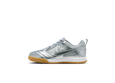 Nike Gato LV8 (II7084-001) silber