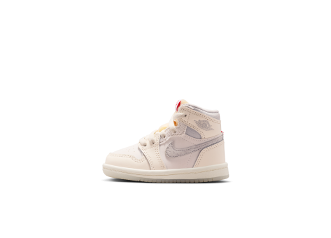 Jordan 1 Retro High OG (IH4282-100) beige