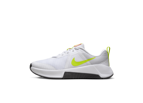 Nike Fitnessschuhe W MC TRAINER 3 (FQ1830-107) weiss