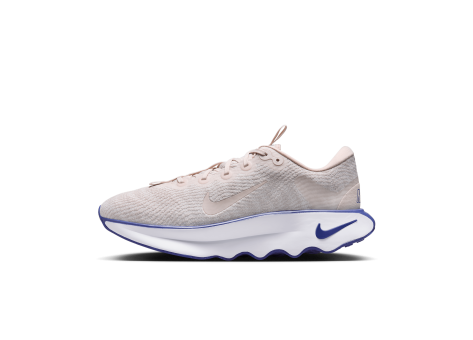 Nike Motiva Walking (DV1237-103) braun