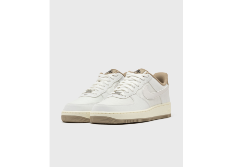 Nike Air Force 1 07 LV8 Summit Khaki weiss FZ5225-100