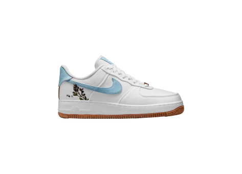 Nike Air Force 1 WMNS 07 SE (CZ0269-100) weiss