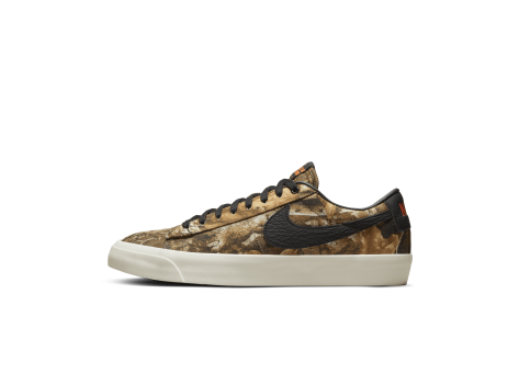 Nike SB Blazer Low Pro GT Realtree Camo Premium (DO9398-001) braun