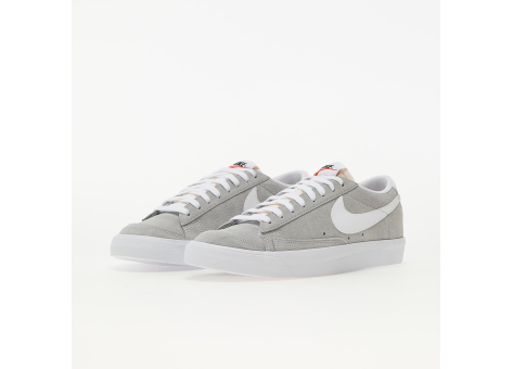 Nike Blazer Low 77 Suede (DA7254-002) grau
