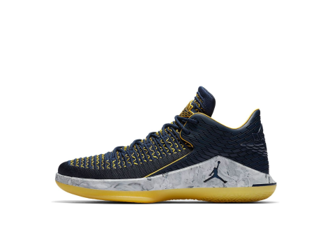 Jordan 32 Low Michigan Xxxii (AA1256-405) bunt