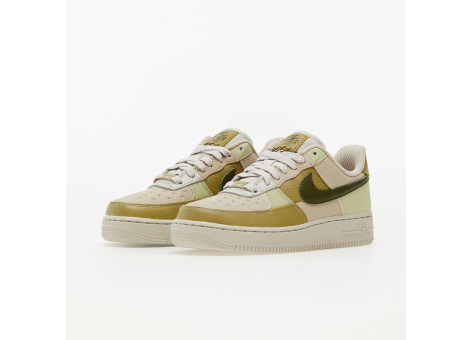 Nike Air Force 1 Wmns (DO6717-001) weiss