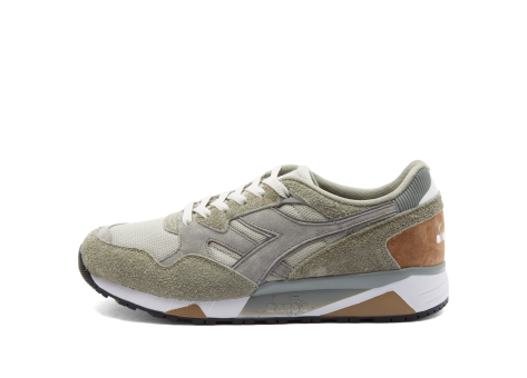 Diadora N9002 WINTER (501.179719-C3385) grün