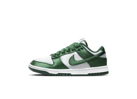 Nike Dunk Low (DX5931-100) grün