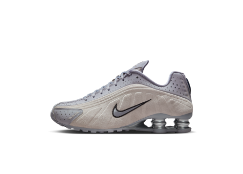 Nike Shox R4 (HQ7739-001) bunt