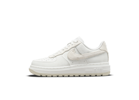 Nike Air Force 1 Luxe Summit (DD9605-100) weiss