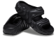 Crocs Classic Cozzzy Overpuff (210074-001) schwarz 2