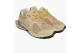 New Balance 2002R x Beige AURALEE (M2002RE1) gelb 2