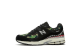 New Balance BAPE x 2002R (M2002RBF) bunt 1