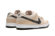 Nike Albino & Preto x Nike SB Dunk Low Fossil (FD2627-200) pink 3