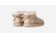 UGG Ultra Mini Bailey Bow Boot (1185920K-SAN) marrón 1