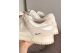 Nike Dunk Low WMNS Suede (IO4244201) bianco 3