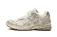New Balance 2002R Protection Pack Distressed (M2002RDG) beige 3