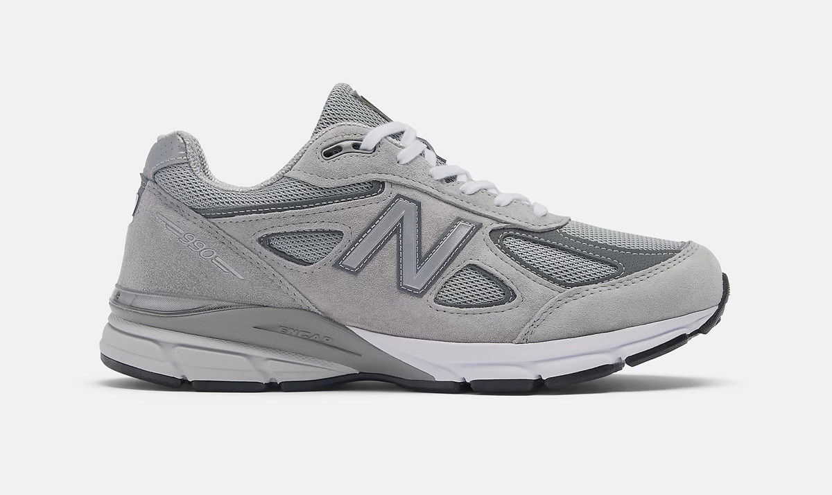 New Balance 990V4