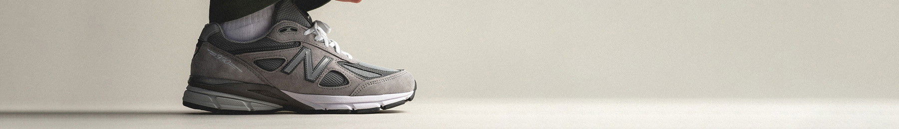 New Balance 990