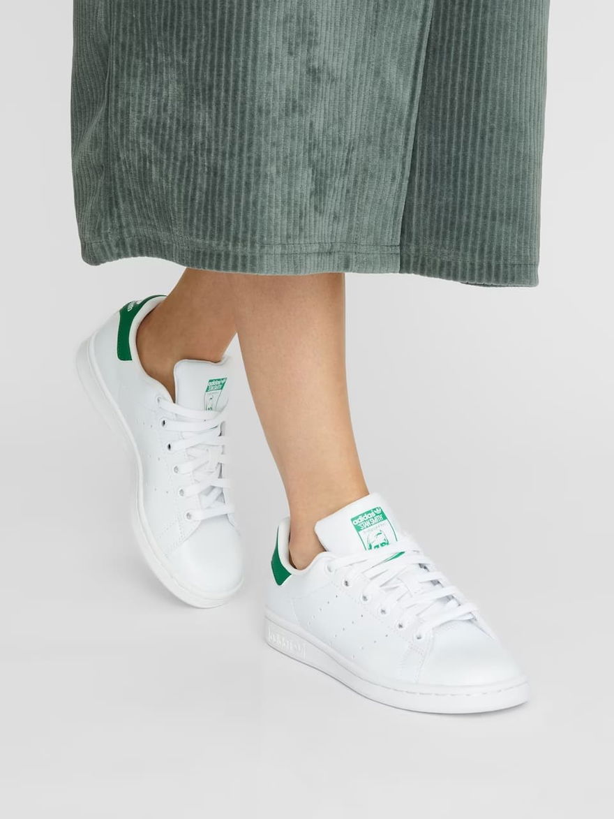 Adidas Stan Smith Weiss Grün FX5502 On Feet
