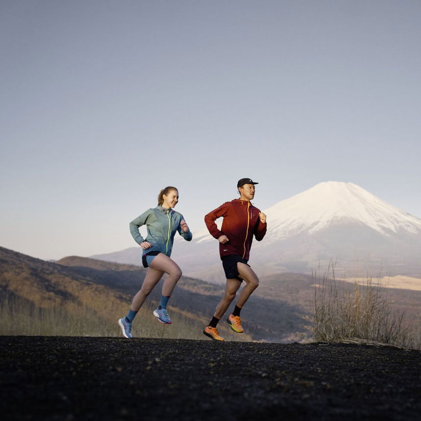 Asics-Fuji-Speed-2-On-Feet-Trailrunning-Titel.jpg