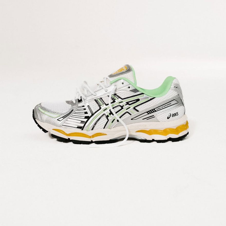 Asics Gel-Kayano 12.1 BSTN exclusive 1203A827-100 Lateral