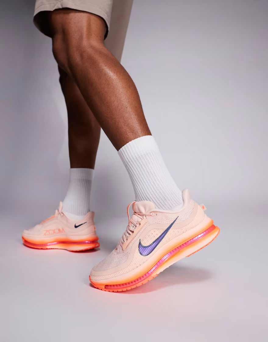 Nike Pegasus Premium Washed Coral II6308-600 on Feet