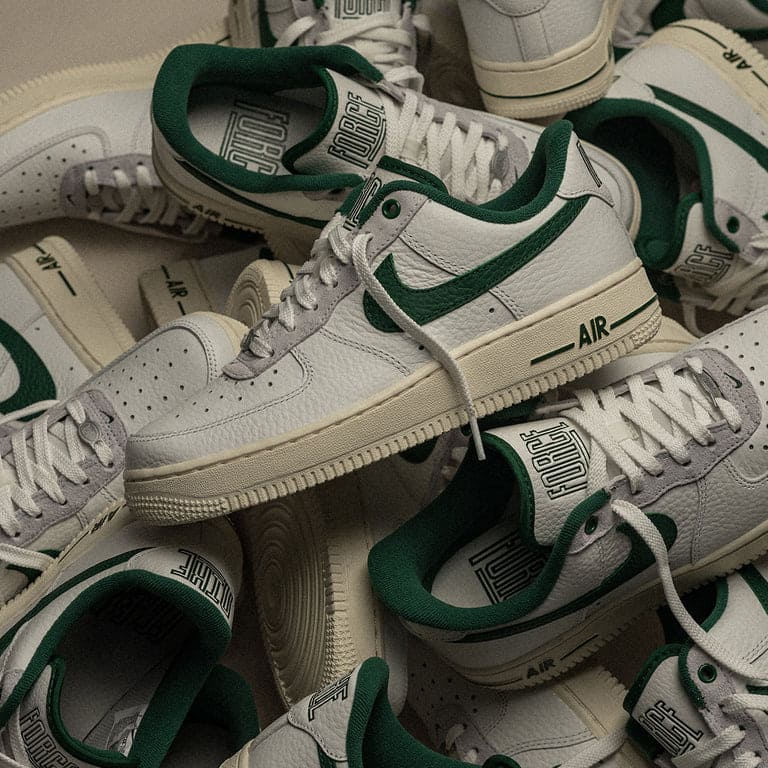 Nike Wmns AF1 07 LX Gorge Green DR0148-102