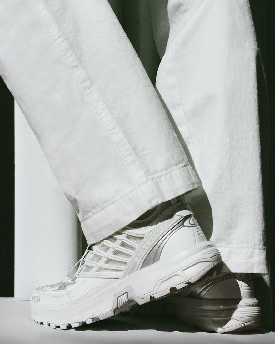 Salomon ACS Pro White L47179900 On Feet